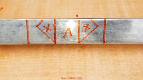 Как согнуть профильную трубу 20х20 под 90 градусов. Процесс идеального изгиба профильной квадратной трубы под прямым углом