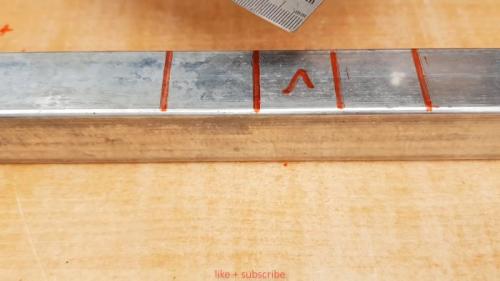 Как согнуть профильную трубу 20х20 под 90 градусов. Процесс идеального изгиба профильной квадратной трубы под прямым углом