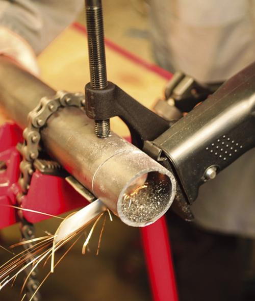 Разрезать профильную трубу в длину. Технология резки труб в размер 01 Разрезать профильную трубу в длину. Технология резки труб в размер 01