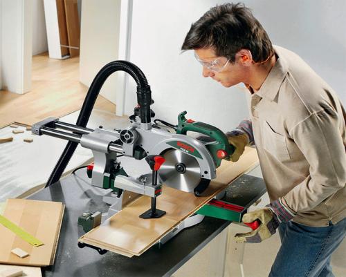 Ручная торцевая пила по дереву с поворотным стуслом. Назначение торцовочной пилы 01