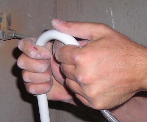 Как согнуть тонкостенную трубу в домашних условиях. Как согнуть трубу в домашних условиях? Обзор самых эффективных методов (80 фото)