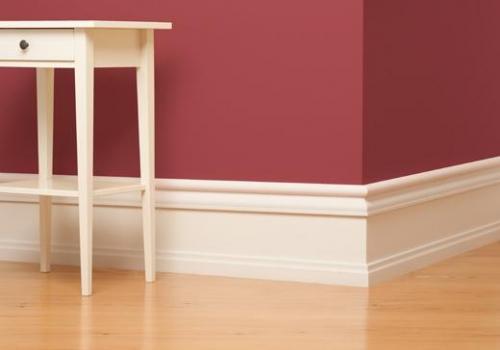 Плинтус напольный широкий. Выбираем широкий плинтус: материал, применение, отзывы