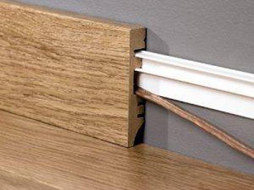 Чем вырезать Плинтус на полу. Виды напольных плинтусов