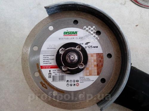 Как сделать угол 45 градусов на плитке. Чем можно сделать заусовку плитки под 45 градусов?