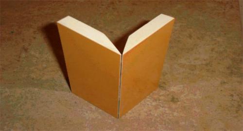 Запил плитки под 45 градусов болгаркой. Электрический плиткорез