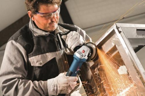 Защита при работе с болгаркой. Лучший способ защитить лицо во время работ с болгаркой