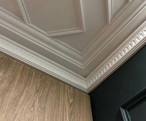 Молдинг вместо плинтуса. ТОП-5 аналогов потолочного плинтуса