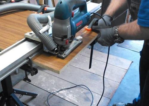 Как пилить электролобзиком ровно и без сколов. Какой пилкой и как ровно пилить ДСП лобзиком без сколов