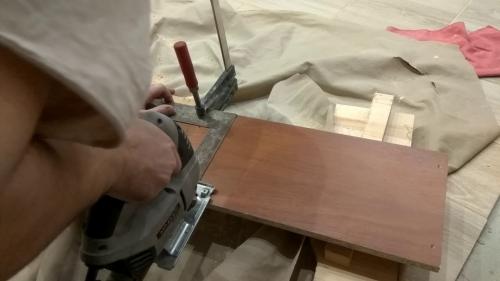 Как пилить электролобзиком ровно и без сколов. Какой пилкой и как ровно пилить ДСП лобзиком без сколов