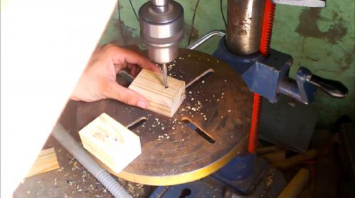 Угловая струбцина своими руками. Изготавливаем угловую струбцину пошагово