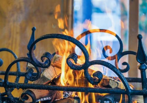 Правильный дымоход для частного дома. Правила устройства дымохода в частном доме 02 Правильный дымоход для частного дома. Правила устройства дымохода в частном доме 02