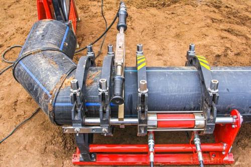 Сварка пластиковых труб большого диаметра. Описание технологии сварки