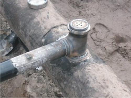 Кран на металлическую трубу без сварки. Металлический водопровод