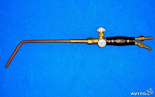 Кран на металлическую трубу без сварки. Металлический водопровод