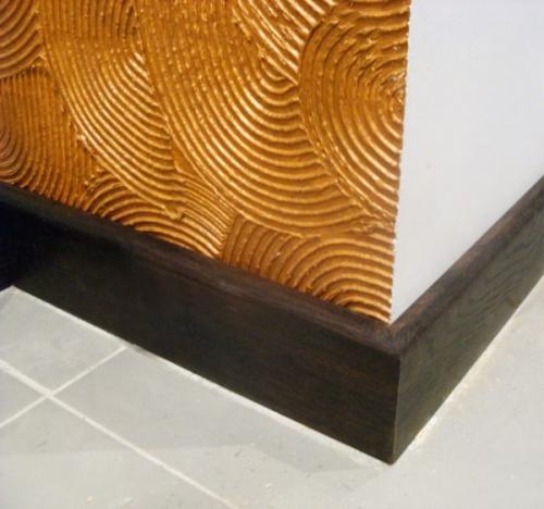 Как подобрать цвет плинтуса для пола правила. Советы по выбору цвета плинтуса