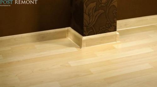 Подо что подбирать плинтус?