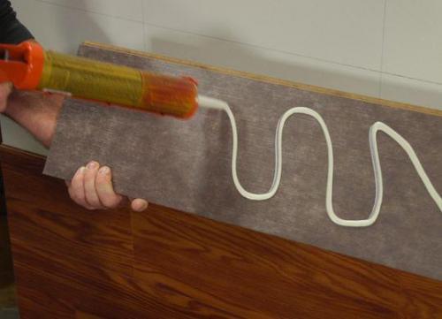 Особенности выбора плинтуса под ламинат. По материалу 13 Особенности выбора плинтуса под ламинат. По материалу 13