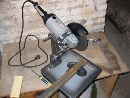 Режем болгаркой металл правильно. Правила резки металла болгаркой 03