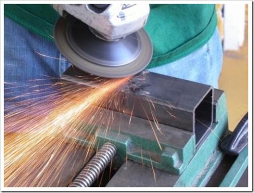 Чем резать толстый алюминий. Каким отрезным диском резать алюминий болгаркой