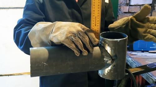 Врезка труб разного диаметра. Воротниковый способ заварки врезки труб разных диаметров