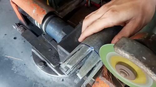 Сварка труб разного диаметра. Процесс соединения двух металлических труб разного диаметра в отсутствии фитингов