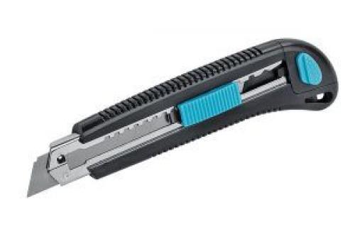 Как обрезать напольный плинтус. Альтернатива стандартным видам