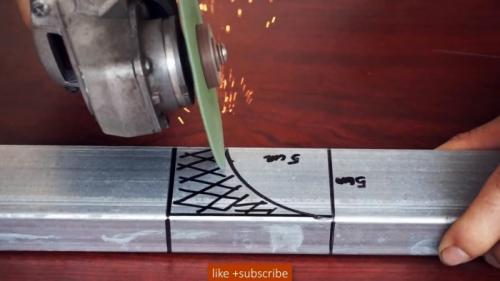 Как варить профильную трубу под 90 градусов. Процесс сварки скругленного угла