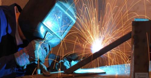 Сварка инвертором для начинающих. Особенности сварочного инвертора 10