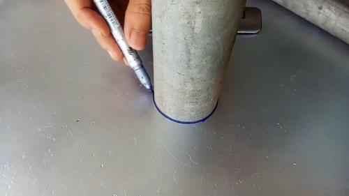 Врезка труб разного диаметра. Процесс соединения двух металлических труб разного диаметра в отсутствии фитингов