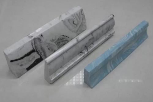 Герметик вместо плинтуса. ТОП-10 аналогов напольного плинтуса