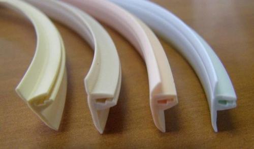 Чем заменить плинтус потолочный. Разновидности декоративного каната 12