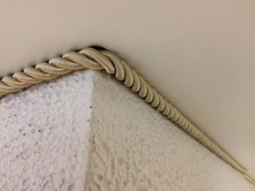 Бумажный плинтус на потолок. ТОП-5 аналогов потолочного плинтуса