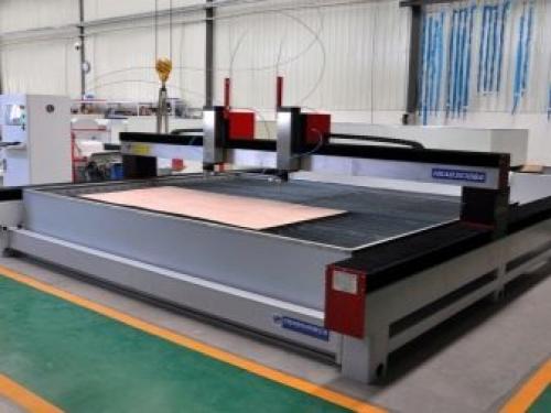 Гидроабразивная резка керамогранита в Москве. Гидроабразивная резка в Москве 06