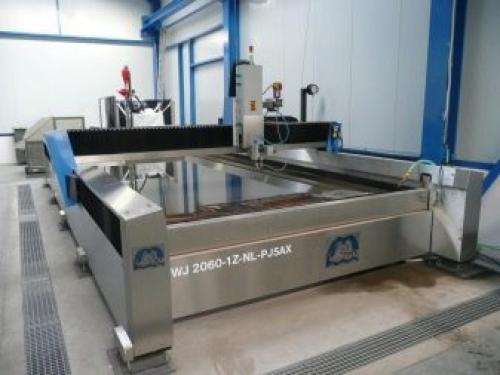 Гидроабразивная резка керамогранита в Москве. Гидроабразивная резка в Москве 09