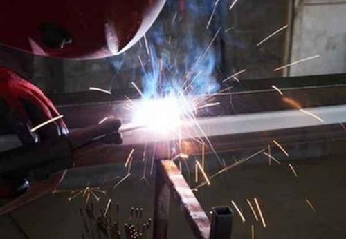 Ведёт профильную трубу при сварке. Повело при сварке —, что делать