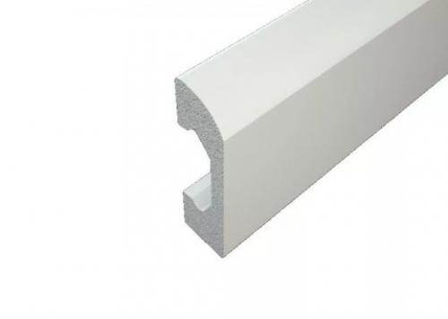 Как резать потолочный плинтус. Потолочный плинтус: как нарезать правильно