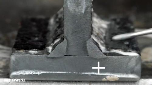 Сварка инвертором полярность. Пример сварки двух заготовок прямой и обратной полярностью