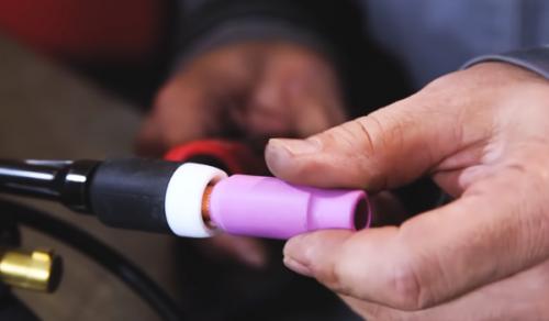 Настройка сварочного инвертора для сварки в аргоне. Уроки сварки: Как настроить аргонодуговой аппарат для TIG-сварки? 04 Настройка сварочного инвертора для сварки в аргоне. Уроки сварки: Как настроить аргонодуговой аппарат для TIG-сварки? 04