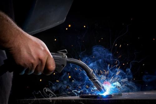 Как подобрать силу тока для сварки инвертором. Как настроить сварочный ток начинающему сварщику 05