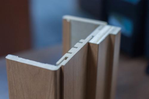 Как собрать дверную коробку телескоп. Чем отличается телескопическая коробка межкомнатной двери и как ее устанавливать?