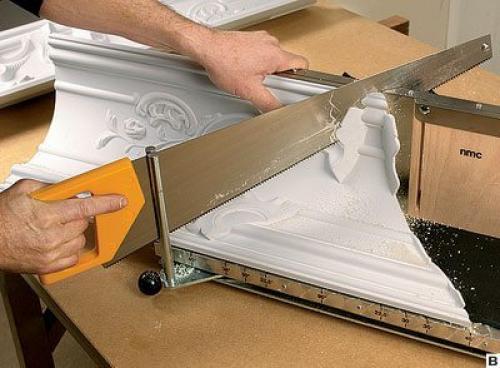 Стусло для потолочного плинтуса. Общие сведения о инструменте