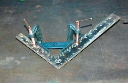 Кондуктор для сварки заготовок под разными углами. В помощь сварщику: 8 магнитных кондукторов, которые можно сделать своими руками 04 Кондуктор для сварки заготовок под разными углами. В помощь сварщику: 8 магнитных кондукторов, которые можно сделать своими руками 04