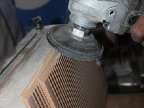 Как сделать угол 45 градусов на плитке. Использование шлифмашинки