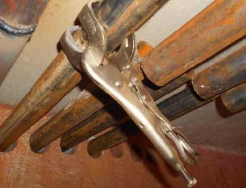 Инструменты и приспособления для сварки. Инструменты и принадлежности сварщика