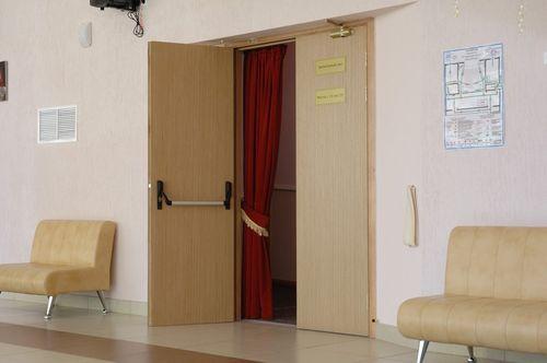 Как установить межкомнатную дверь без порога и с порогом. Правила установки межкомнатных дверей 01 Как установить межкомнатную дверь без порога и с порогом. Правила установки межкомнатных дверей 01