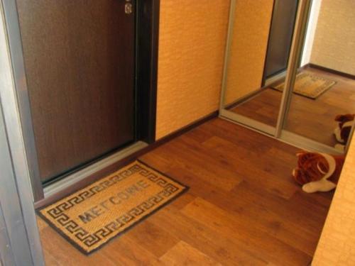 Установка двери без порога. Габариты дверных коробок 08