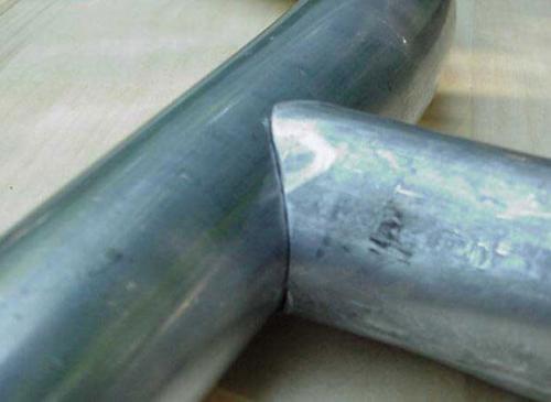 Резка профильной трубы под 45 градусов. Способы резки труб большого диаметра 02 Резка профильной трубы под 45 градусов. Способы резки труб большого диаметра 02